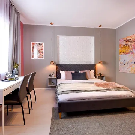Piata Romana Modern Apartment *