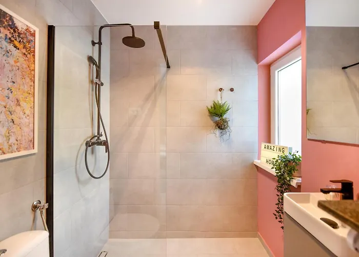 Piata Romana Modern Apartamento