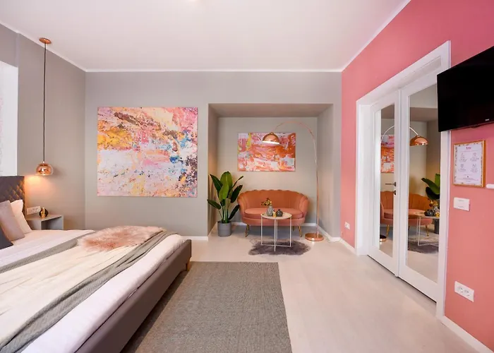 Piata Romana Modern Apartamento