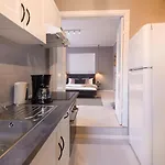 Piata Romana Modern Apartment *