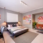 Apartment Piata Romana Modern