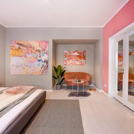 Piata Romana Modern Apartman
