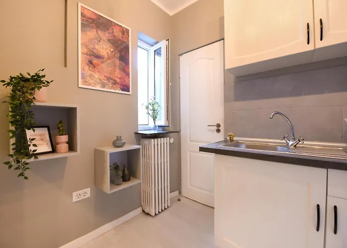 Piata Romana Modern * Bukarest