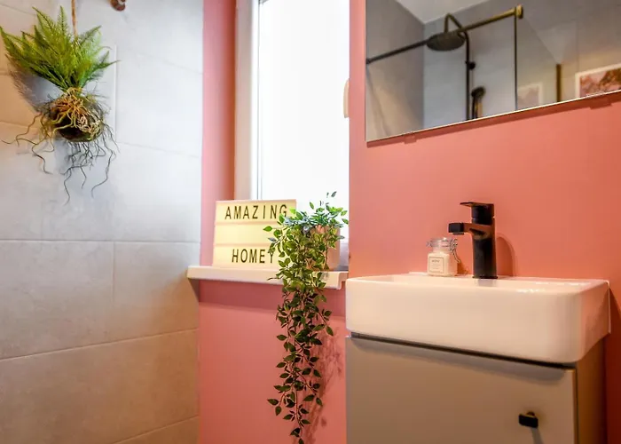 Piata Romana Modern * Bucureşti