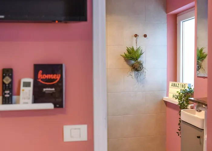 Piata Romana Modern Apartament Bucureşti